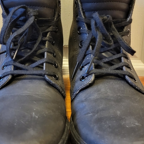 Soft Dr.Martens ankle booties - Picture 6 of 6